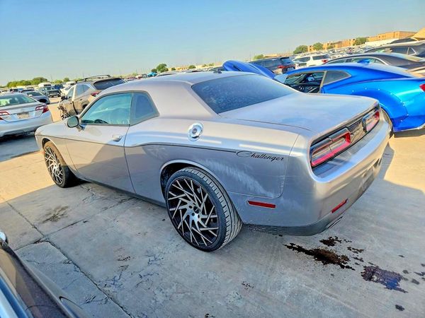 2015 DODGE CHALLENGER SXT