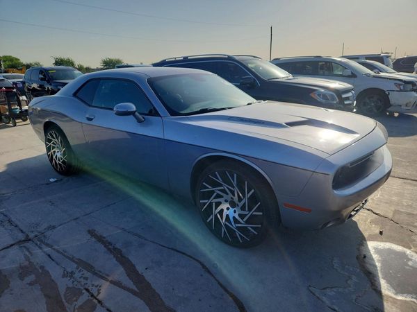 2015 DODGE CHALLENGER SXT