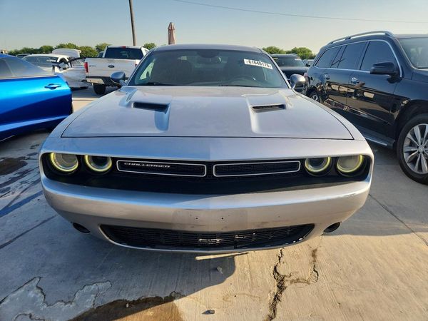 2015 DODGE CHALLENGER SXT