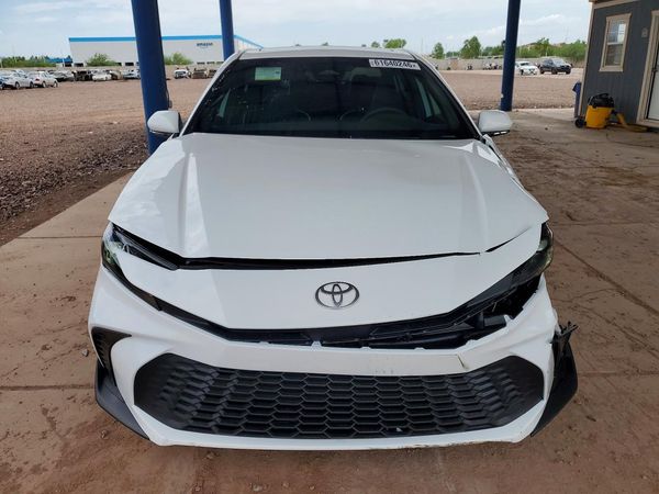 2026 TOYOTA CAMRY