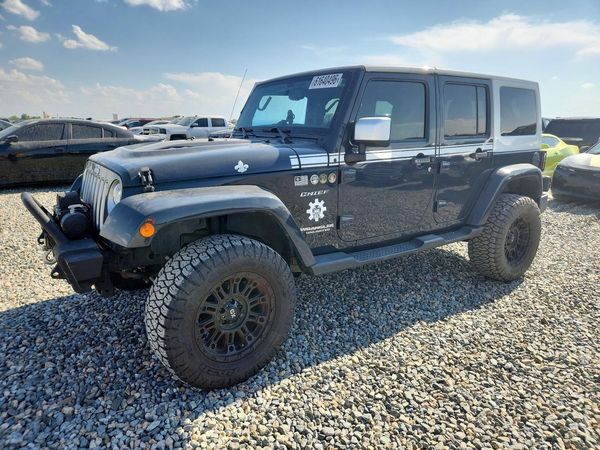 2017 JEEP WRANGLER UNLIMITED SAHARA 4X4