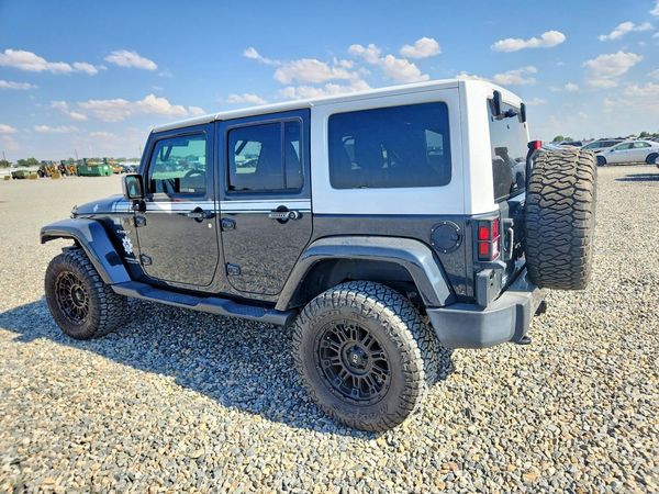 2017 JEEP WRANGLER UNLIMITED SAHARA 4X4
