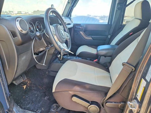 2017 JEEP WRANGLER UNLIMITED SAHARA 4X4