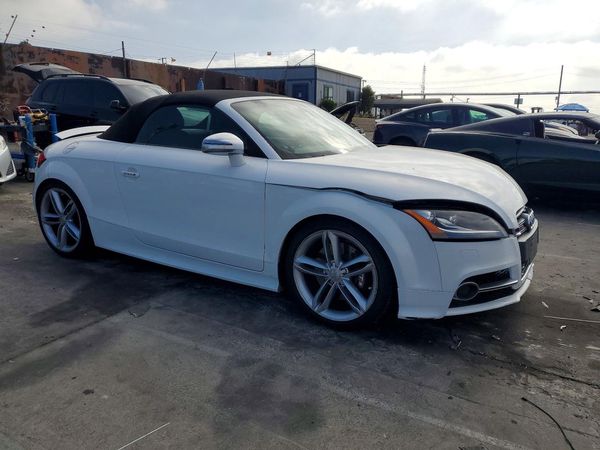 2015 AUDI TTS quattro