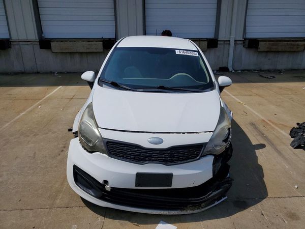 2013 KIA RIO LX