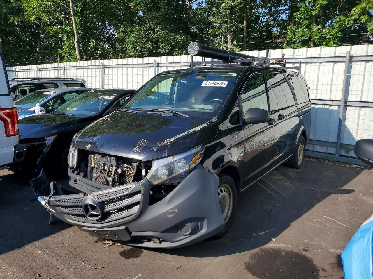 2019 MERCEDES-BENZ METRIS