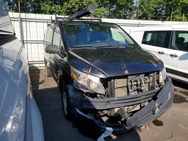 2019 MERCEDES-BENZ METRIS