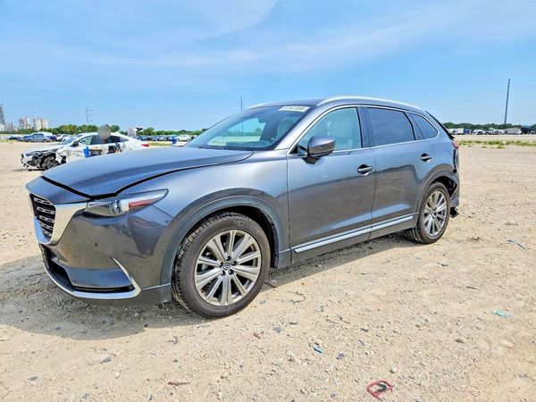 2023 MAZDA CX-9 Signature