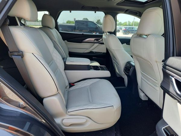 2023 MAZDA CX-9 Signature