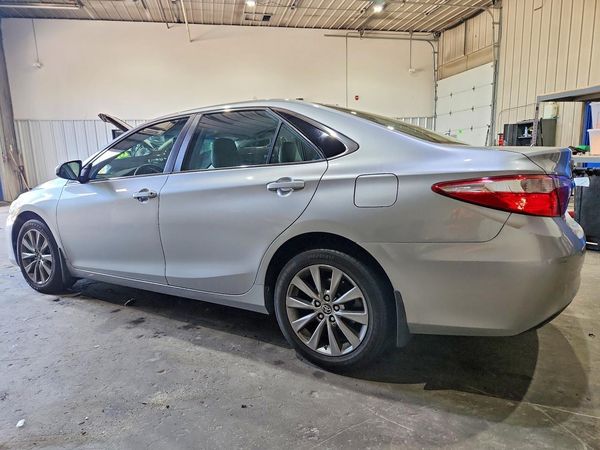 2015 TOYOTA CAMRY
