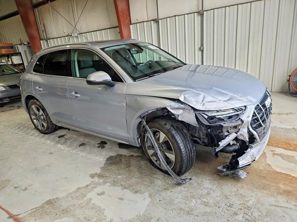 2022 AUDI Q5
