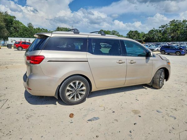 2015 KIA SEDONA GLS - Middle level