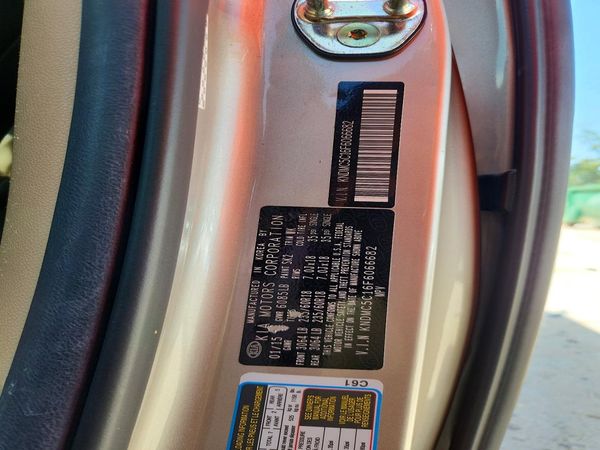 2015 KIA SEDONA GLS - Middle level