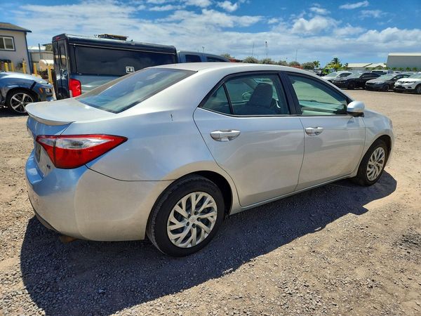 2018 TOYOTA COROLLA