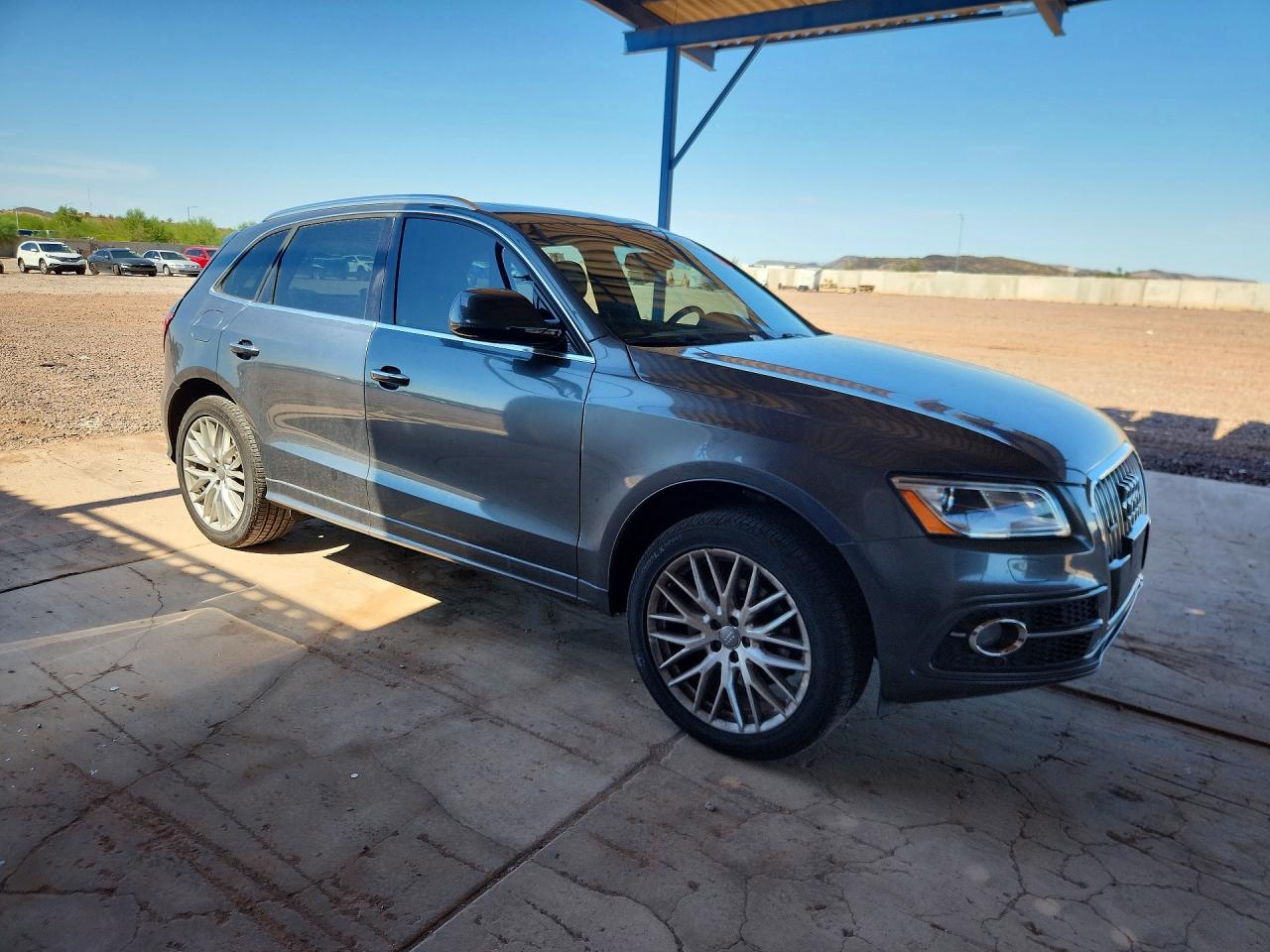 2017 AUDI Q5 quattro Premium Plus