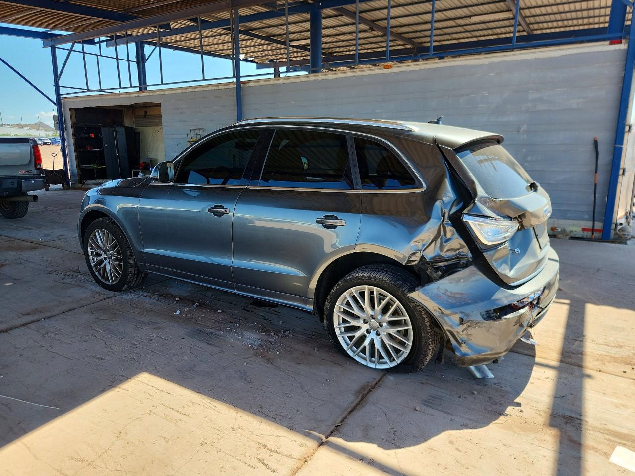 2017 AUDI Q5 quattro Premium Plus