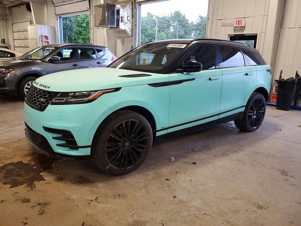 2018 LAND ROVER RANGEROVER R-Dynamic SE — Front 3/4