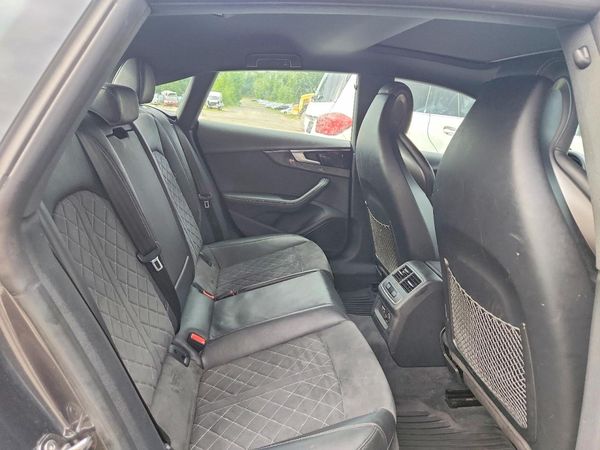 2022 AUDI S5 quattro Premium Plus