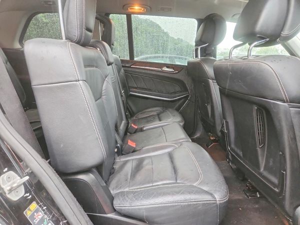 2014 MERCEDES-BENZ GL GL 550 4MATIC