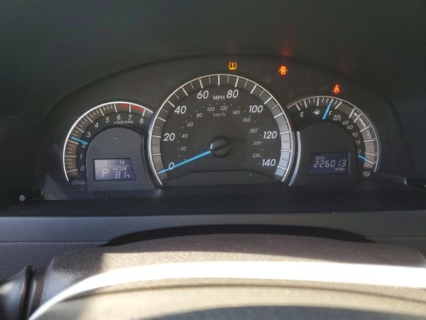 2014 TOYOTA CAMRY