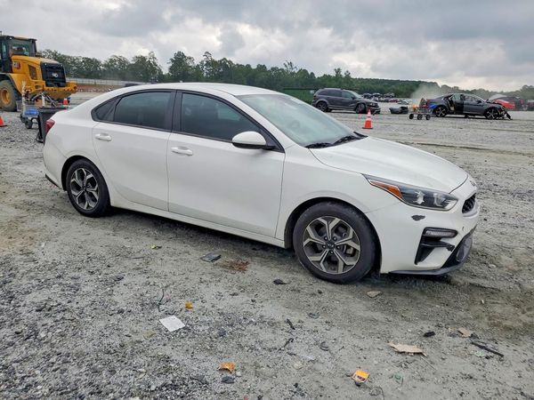 2021 KIA FORTE FE, LXS