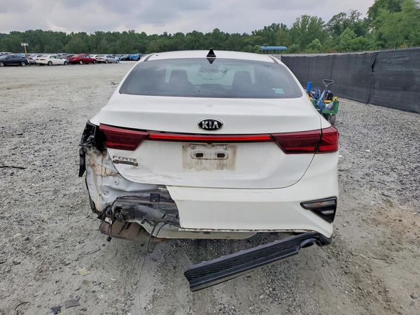 2021 KIA FORTE FE, LXS
