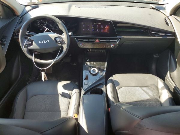 2024 KIA NIRO