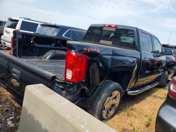 2018 CHEVROLET SILVERADO LTZ — PSRA