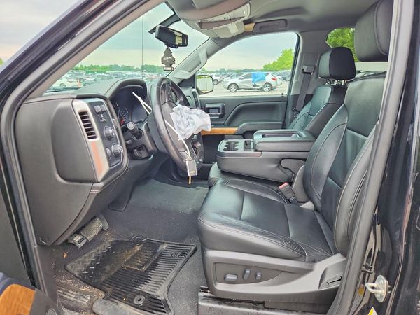 2018 CHEVROLET SILVERADO LTZ — DENT