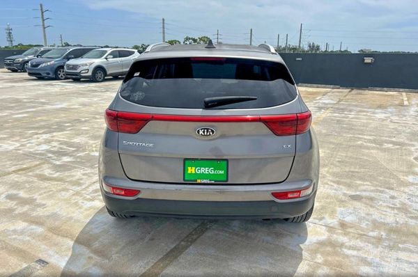 2017 KIA SPORTAGE EX