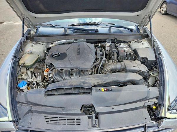 2020 HYUNDAI SONATA SE
