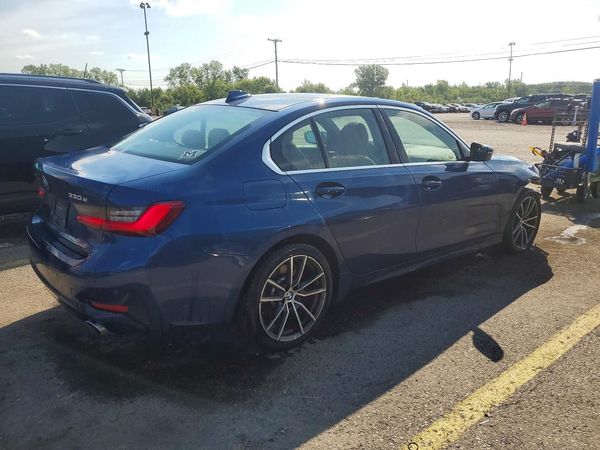 2021 BMW 330XE