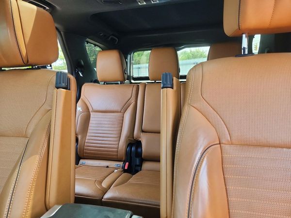 2017 LAND ROVER DISCOVERY HSE Luxury