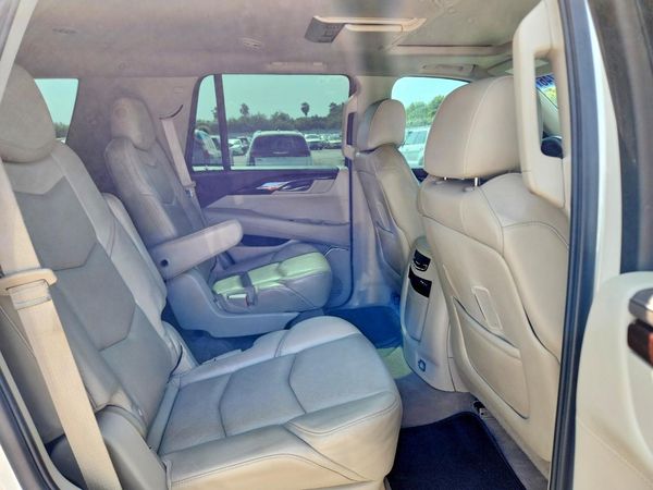 2015 CADILLAC ESCALADE Luxury