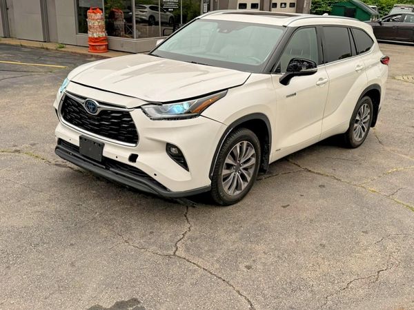 2020 TOYOTA HIGHLANDER