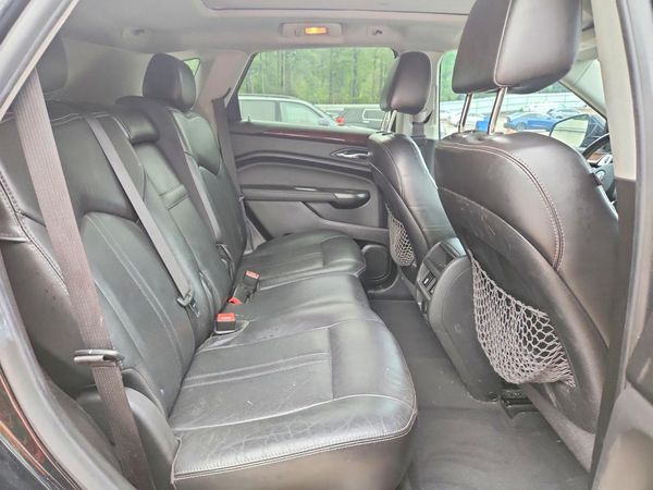 2012 CADILLAC SRX Luxury