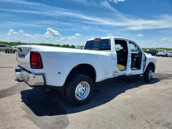 2025 RAM 3500 Tradesman