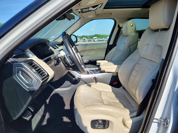2017 LAND ROVER RANGE ROVER SPORT Autobiography — DENT