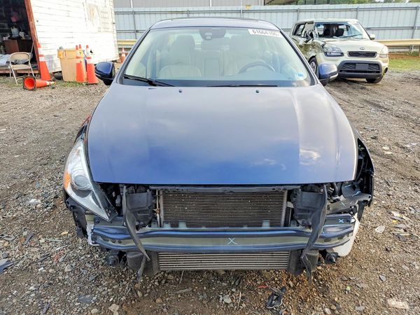 2013 VOLVO S60