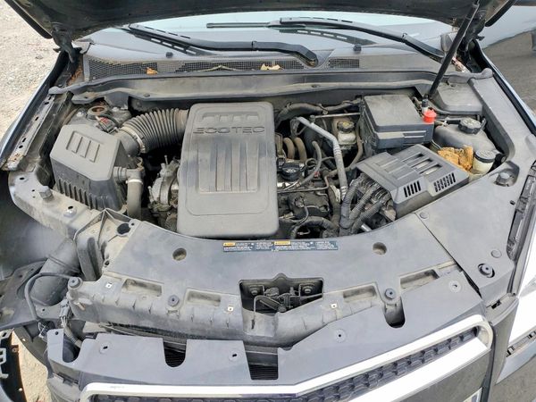 2015 CHEVROLET EQUINOX LS — Engine bay