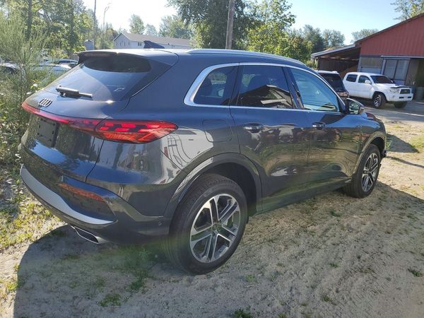 2026 AUDI Q5 quattro Premium Plus
