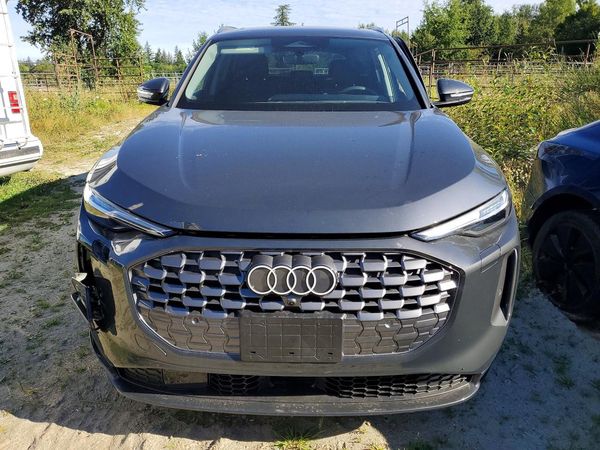 2026 AUDI Q5 quattro Premium Plus