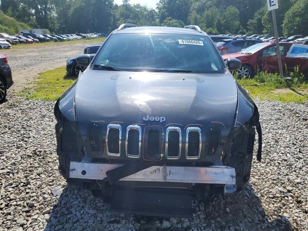2017 JEEP CHEROKEE LATITUDE 4X4