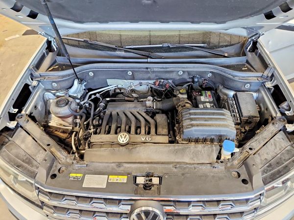 2019 VOLKSWAGEN ATLAS SE