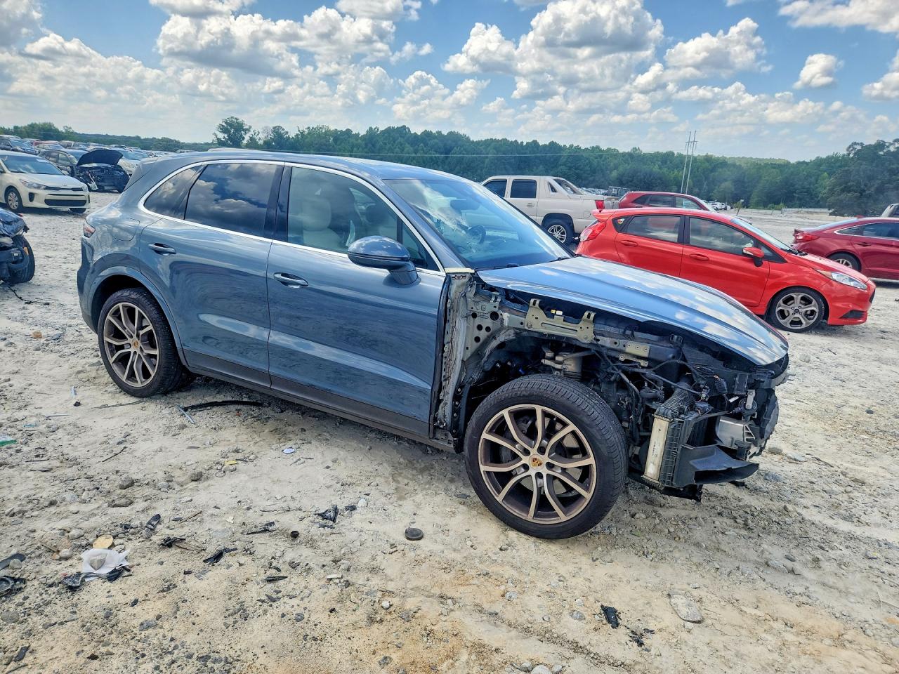 2020 PORSCHE CAYENNE S