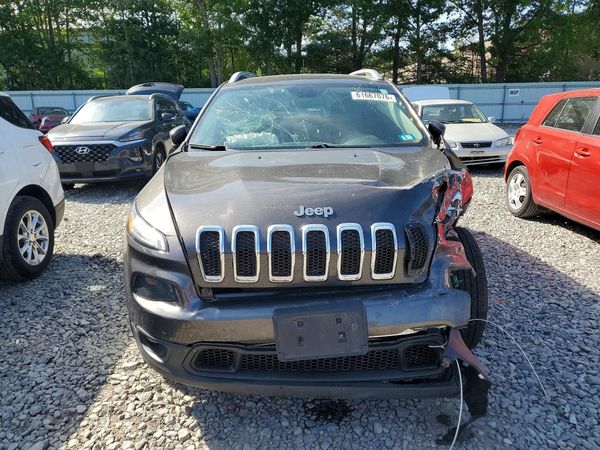 2018 JEEP CHEROKEE LATITUDE PLUS 4X4
