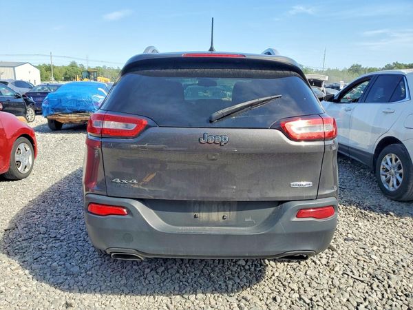 2018 JEEP CHEROKEE LATITUDE PLUS 4X4