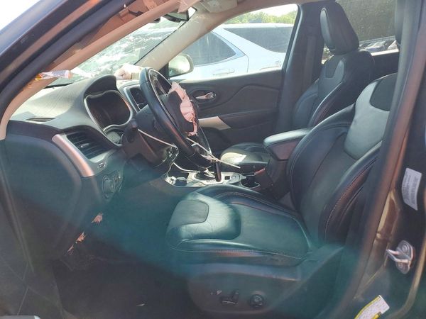 2018 JEEP CHEROKEE LATITUDE PLUS 4X4