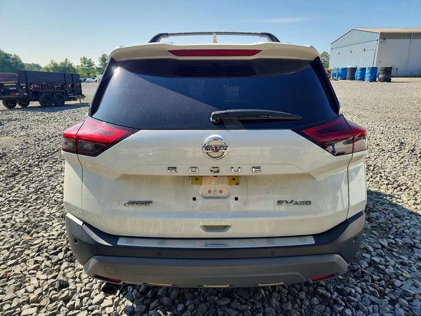 2021 NISSAN ROGUE SV