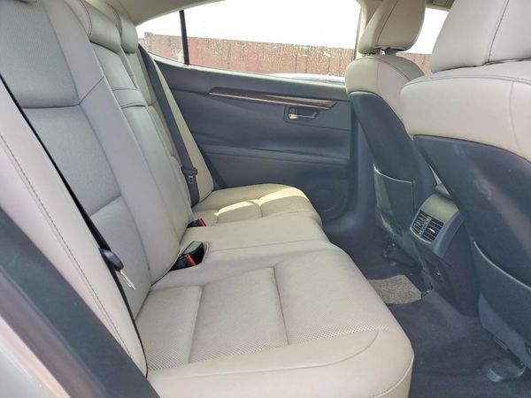 2015 LEXUS ES 350